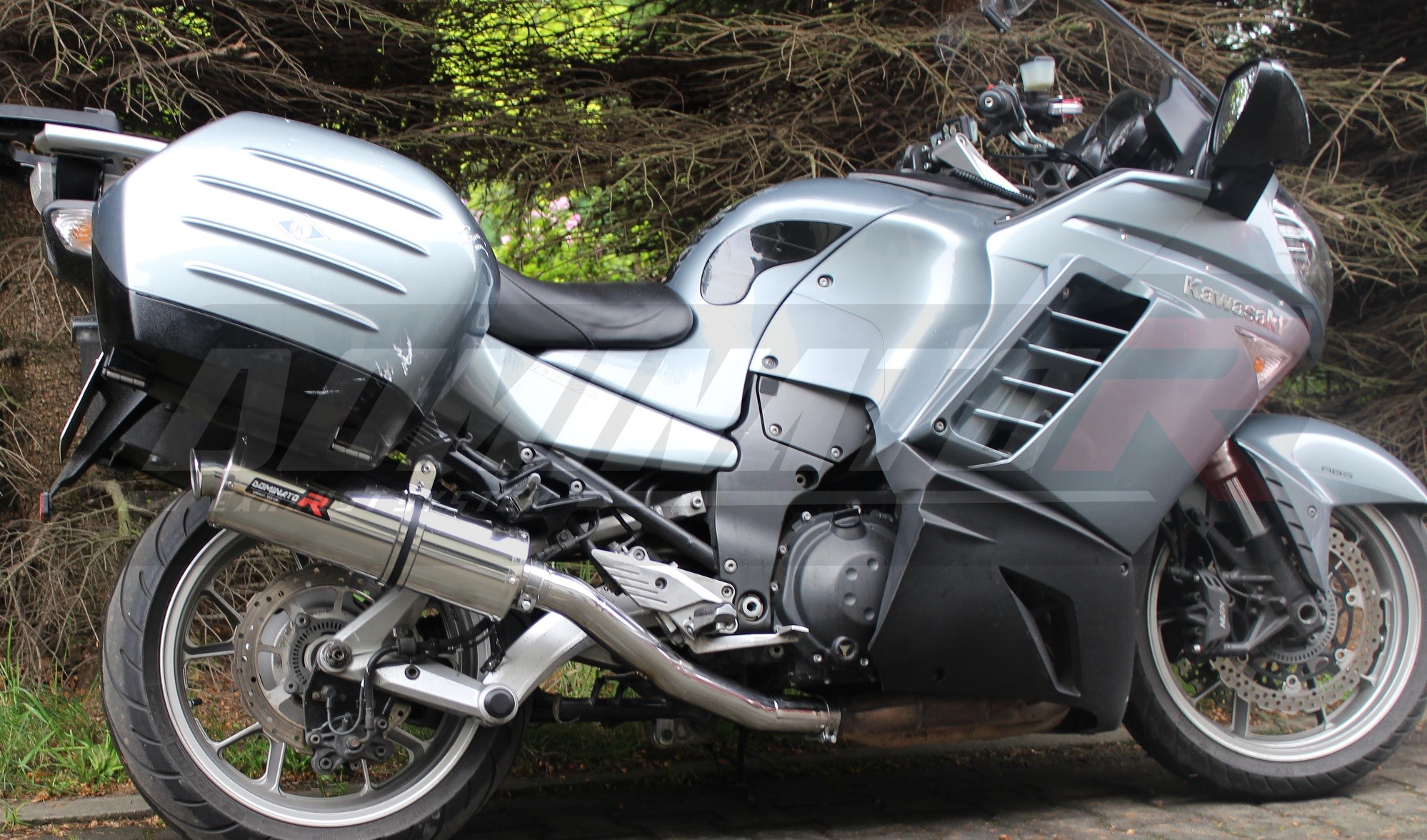 DOMINATOR Terminale Di Scarico Marmitta HP1 Per Kawasaki GTR 1400 (2007-2009) - Acciaio Inox Con Fondello In Carbonio